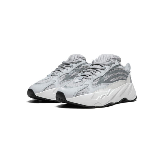 YEEZY BOOST 700 V2